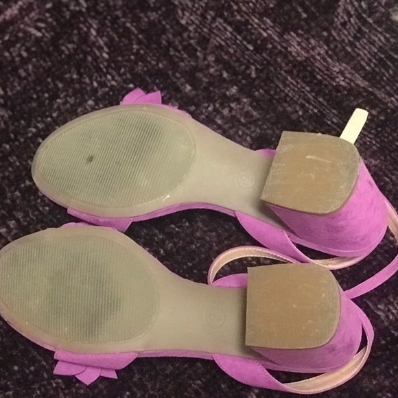 A New Day Heeled Sandals - Picture 7 of 7